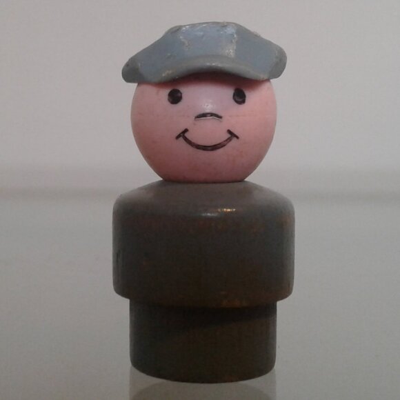 Fisher Price Little People Mailman - Picture 1 of 2